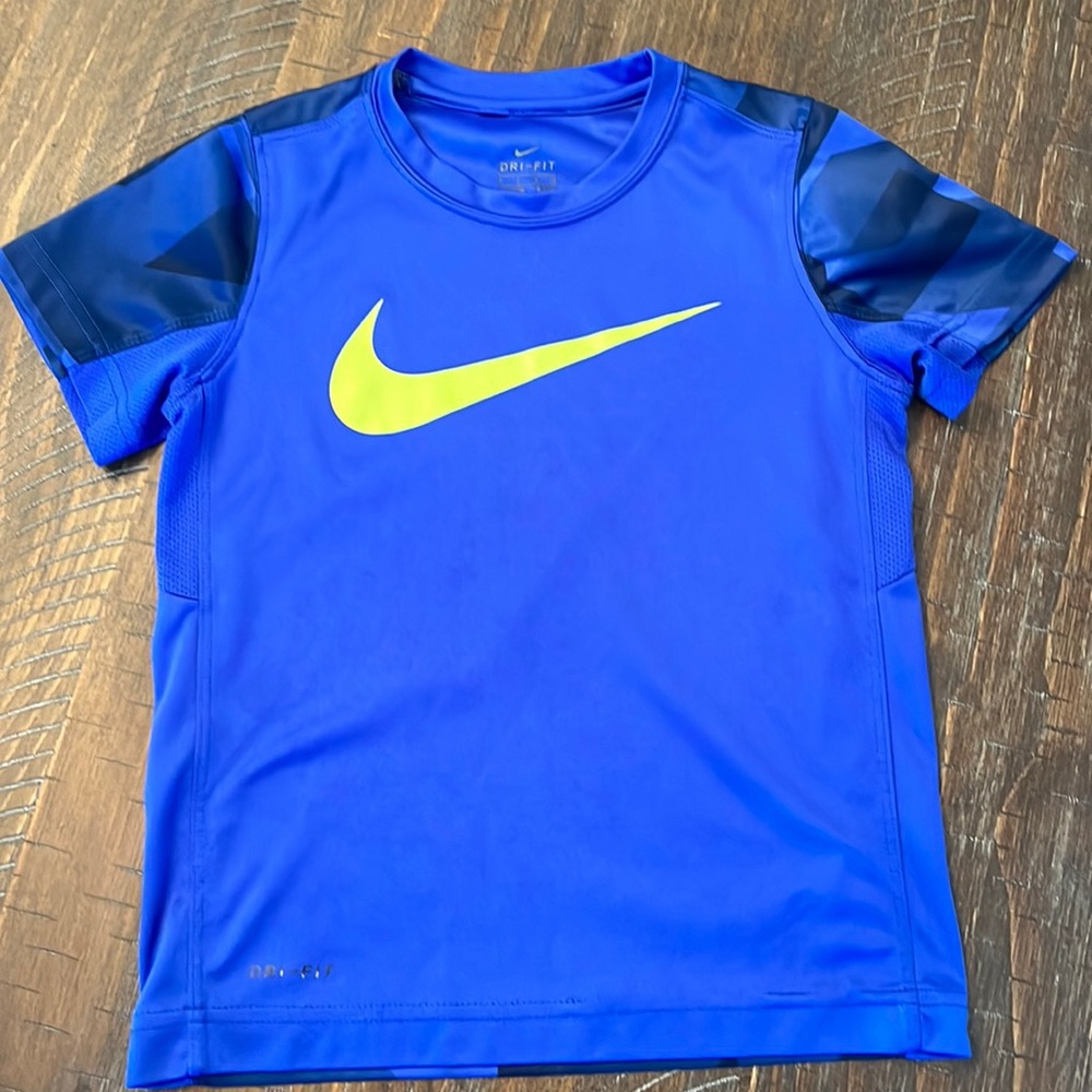 Nike Dry Fit Top